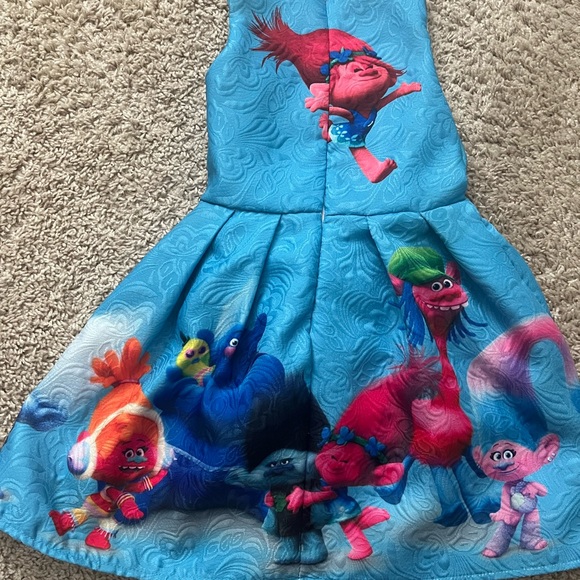 3T Trolls dress - Picture 5 of 5